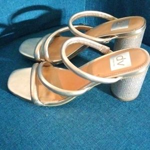 Dolce Vita Classic Heels